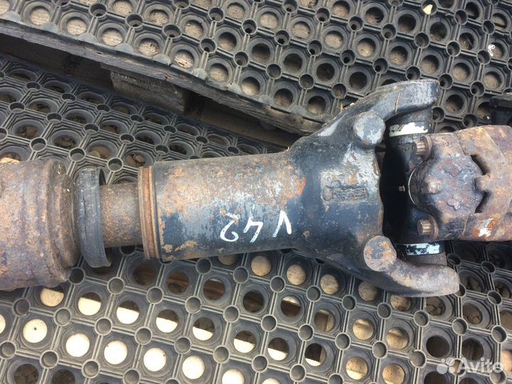 Вал карданный 2800мм Volvo VNL