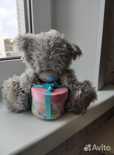 Мишки Тедди с игрушками