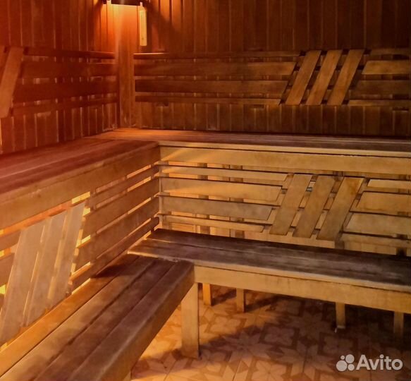 Бригада строителей деревянных домов