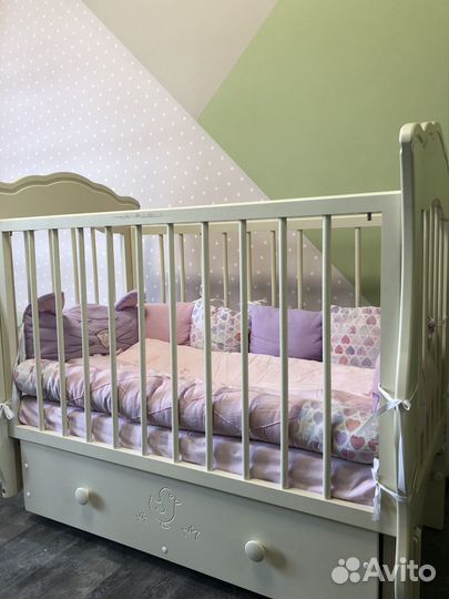 Детская кроватка с ящиком