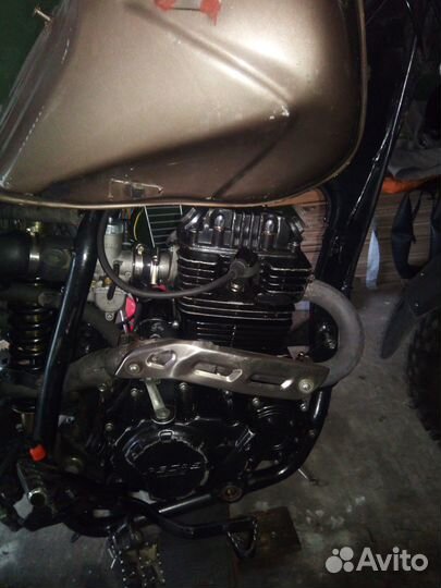 Продам двигатель для китайского мотоцикла 170 fmn