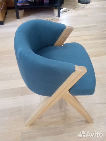 Стул (полукресло)