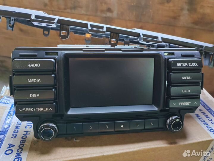 Штатная магнитола Киа Рио 4