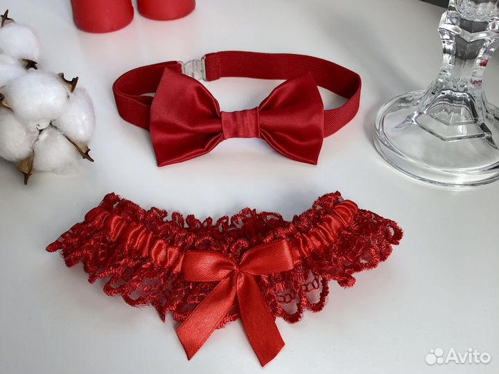 Подвязка и бабочка красная