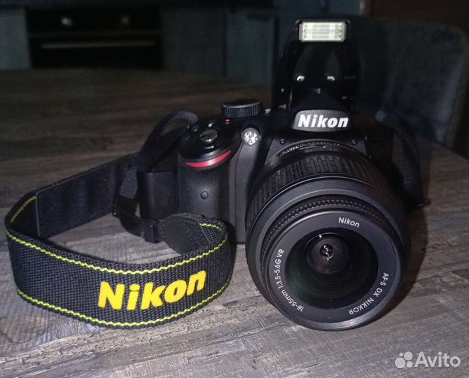 Зеркальный фотоаппарат Nikon