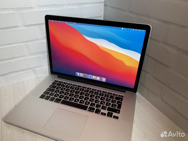 Apple MacBook Pro 15 i7/16/256