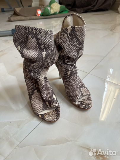Туфли женские 39 размер
