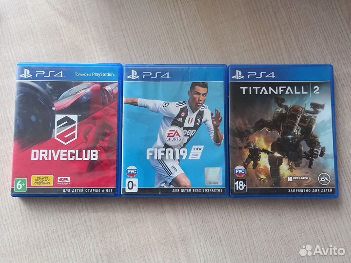 Игровые диски на PlayStation 4