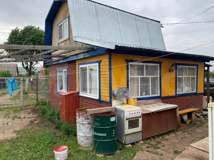 Дача 22 м² на участке 8 сот.