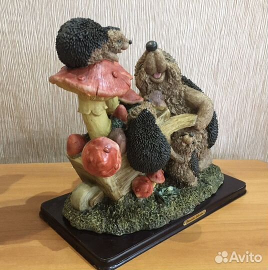 Статуэтка Ежи семья