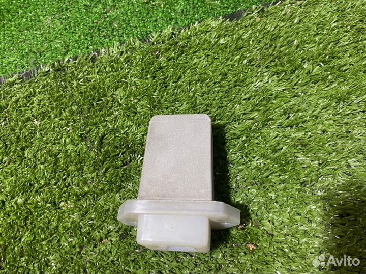 Резистор печки SsangYong Kyron