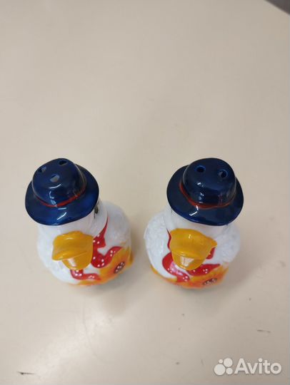 Солонка и перечница фарфор