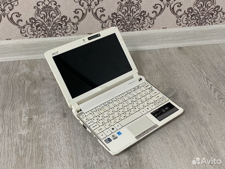 Нетбук acer aspire one nav50