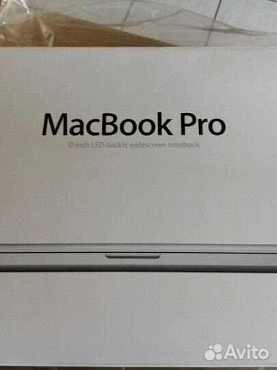 Apple MacBook Pro 17 2011