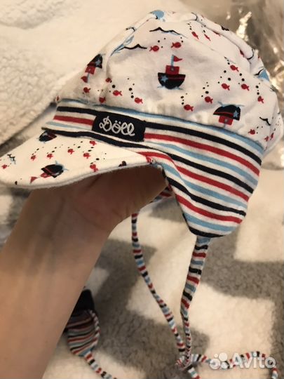 3 новые фирменные шапочки малышу