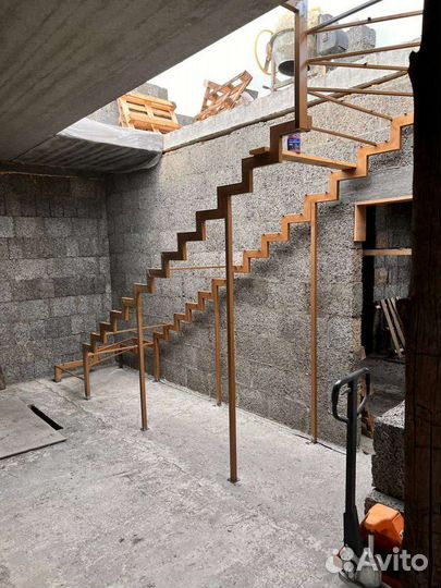 Каркас для лестницы
