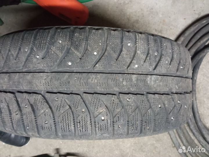 Bridgestone Ice Cruiser 5000 195/55 R15