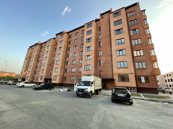 3-к. квартира, 93,4 м², 7/7 эт.