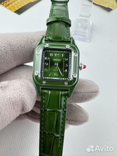 Женские часы Cartier зеленые