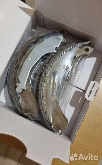 Тормозные колодки барабанные