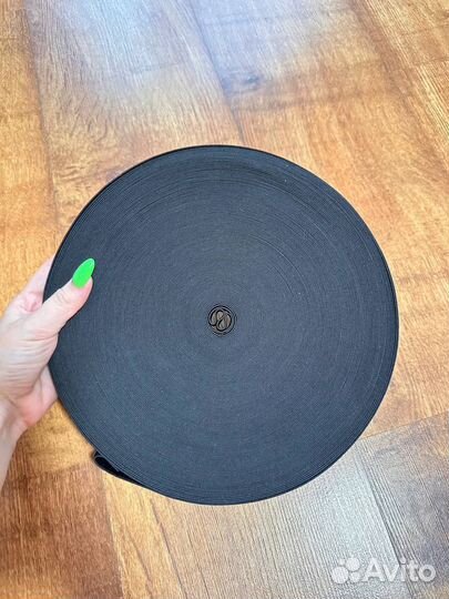 Швейная черная вязанная тканная резинка 25 мм