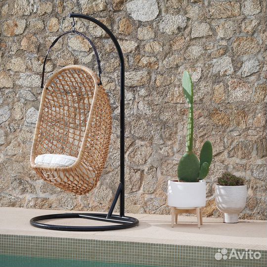 Кашпо для цветов большое