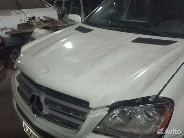 Капот на Gl W164 07г