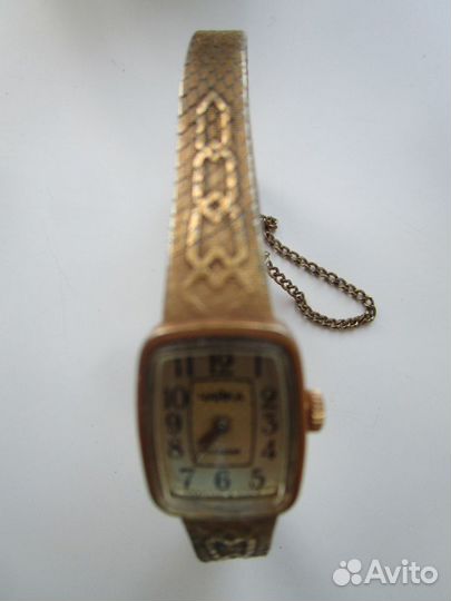 Наручные часы Чайка 17 камней СССР