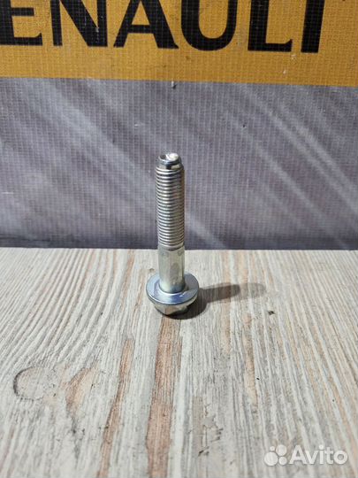 Болт шаровой Renault clio 2