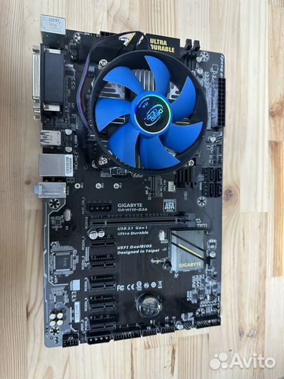 Материнская плата с процессором 1151