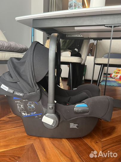 Bugaboo turtle автолюлька с переходникам