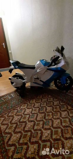 Электромобиль