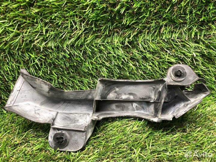 Уплотнитель капота левый Bmw 5 Series F10 N55B30A