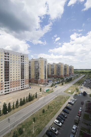 2-к. квартира, 81 м², 10/16 эт.
