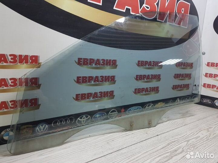 Стекло двери переднее левое Kia Rio DC 2001