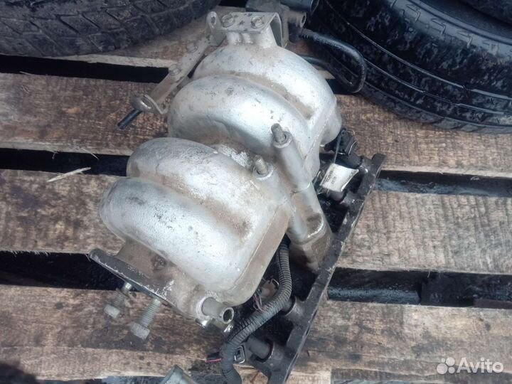 Впускной коллектор ваз нива