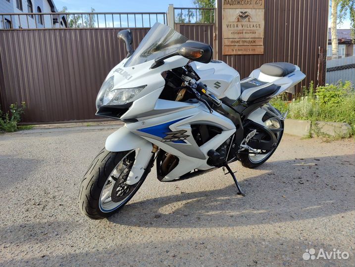 Suzuki GSX-R600 k8