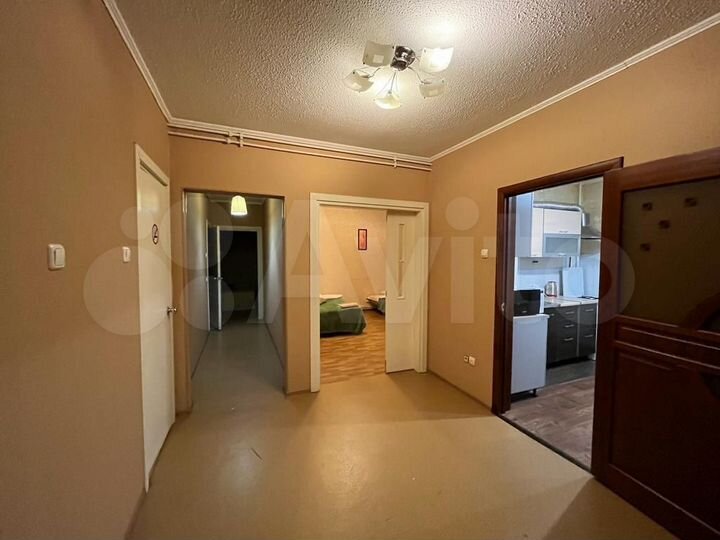 2-к. квартира, 67 м², 3/5 эт.