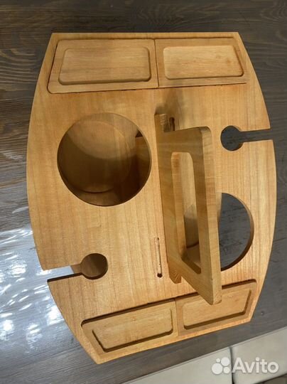 Подставка под вино и бокалы манежница