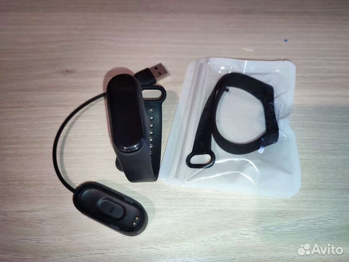 Фитнес браслет xiaomi mi band 4