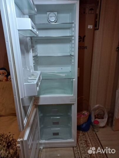 Холодильник liebherr бу