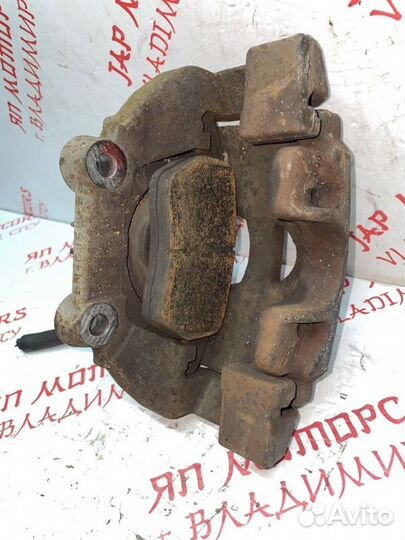 Суппорт тормозной передний правый Peugeot 3008