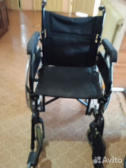 Коляска инвалидная