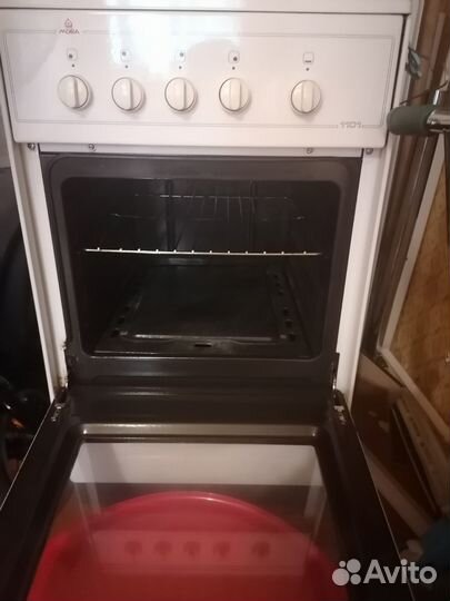 Продам газовую плиту бу