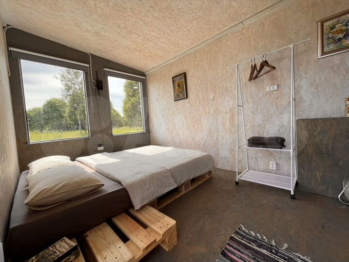 Дом 13 м² на участке 100 сот.