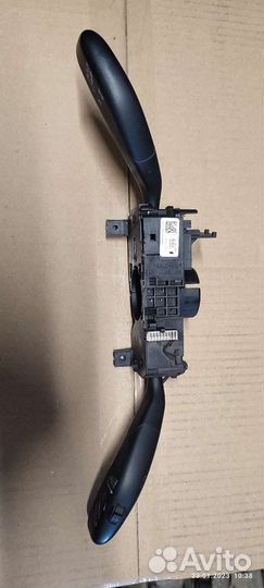 Переключатель (стрекоза) Шкода Фабия 2 запчасти