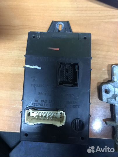 Nissan Almera G15 блок управления двигателем