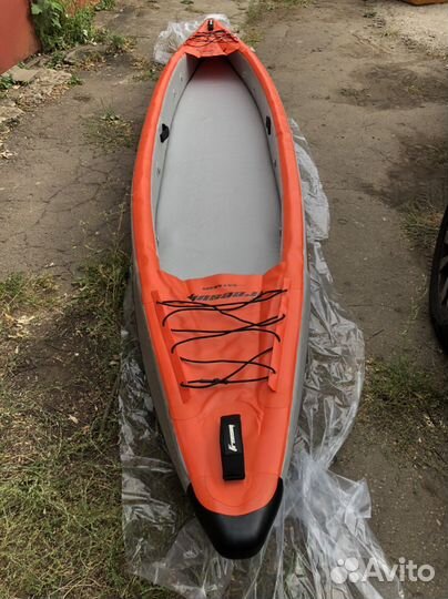 Байдарка каяк