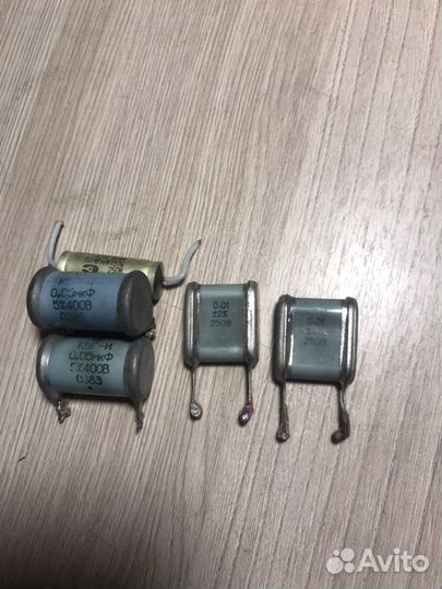 Конденсаторы, тумблеры, резисторы