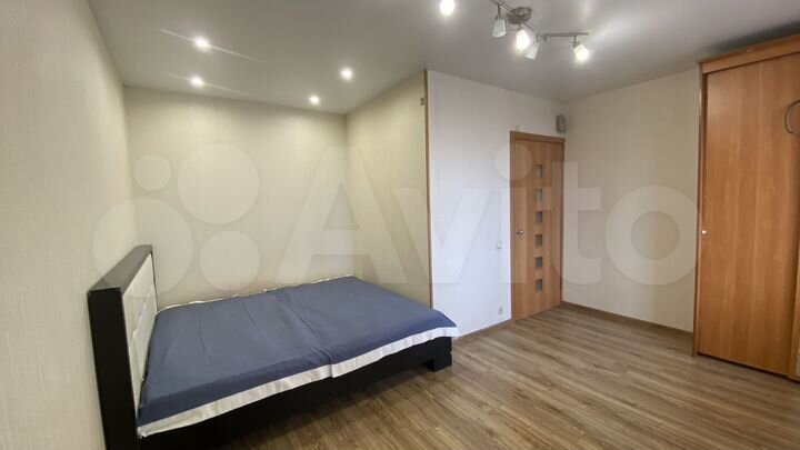 1-к. квартира, 37 м², 11/16 эт.
